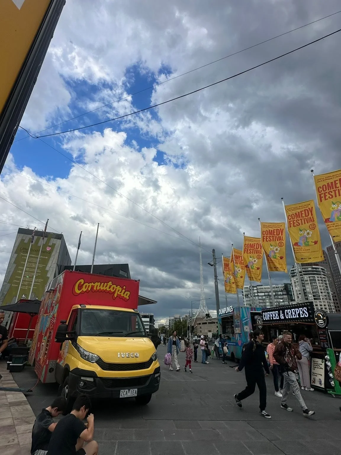 Always a pleasure to be at the @littlefoodfestival at Federation Square in the Melbourne CBD 🚚🍎

#foodtruckfestival #foodtrucks #cornutopiatacos #melbourneevents #melbournefoodtruck