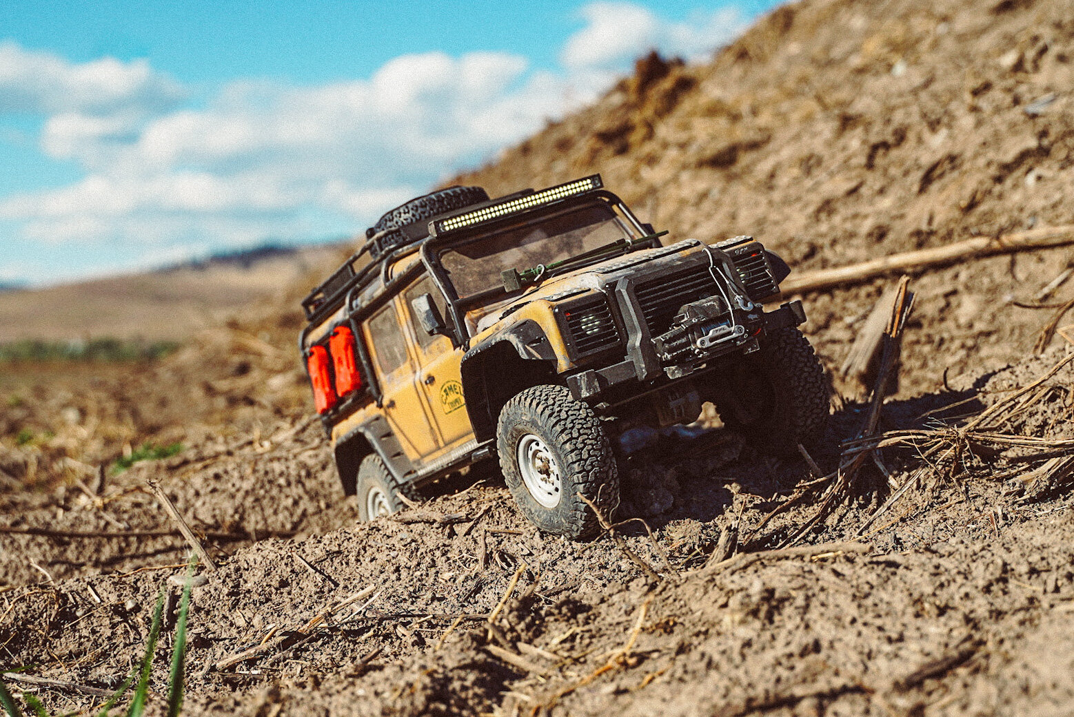 An offroader's review of the TRAXXAS TRX4 model scale radio control rock  crawler