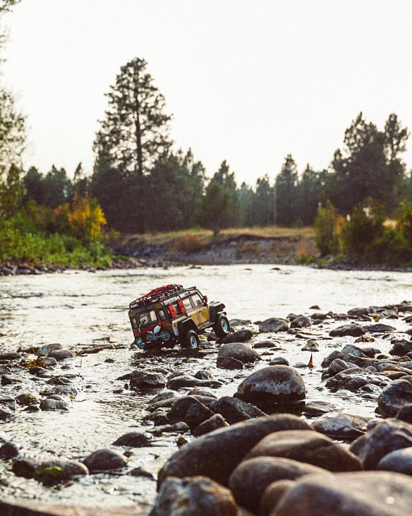 Rocky, but much more shallow.
&mdash;&mdash;&mdash;&mdash;&mdash;&mdash;&mdash;&mdash;&mdash;&mdash;&mdash;&mdash;
#wanderremote #wanderlustnotless
@traxxas 
&mdash;&mdash;&mdash;&mdash;&mdash;&mdash;&mdash;&mdash;&mdash;&mdash;&mdash;&mdash;
#traxxa