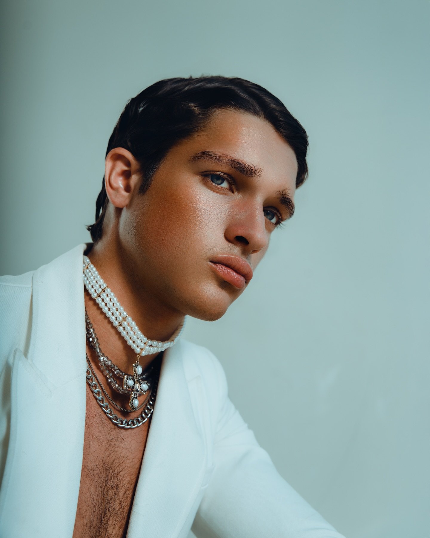 @judebenji 📸 by Chris Melegos from a shoot back in June 

Makeup by @gesha_yo 
Makeup and Hair by @helenrobertsonhmu 
Styled by @aleenabachmiddd 

Shot for @era_the_magazine

#fashionphotography #laphotographer #editorialphotography #creativeportrai