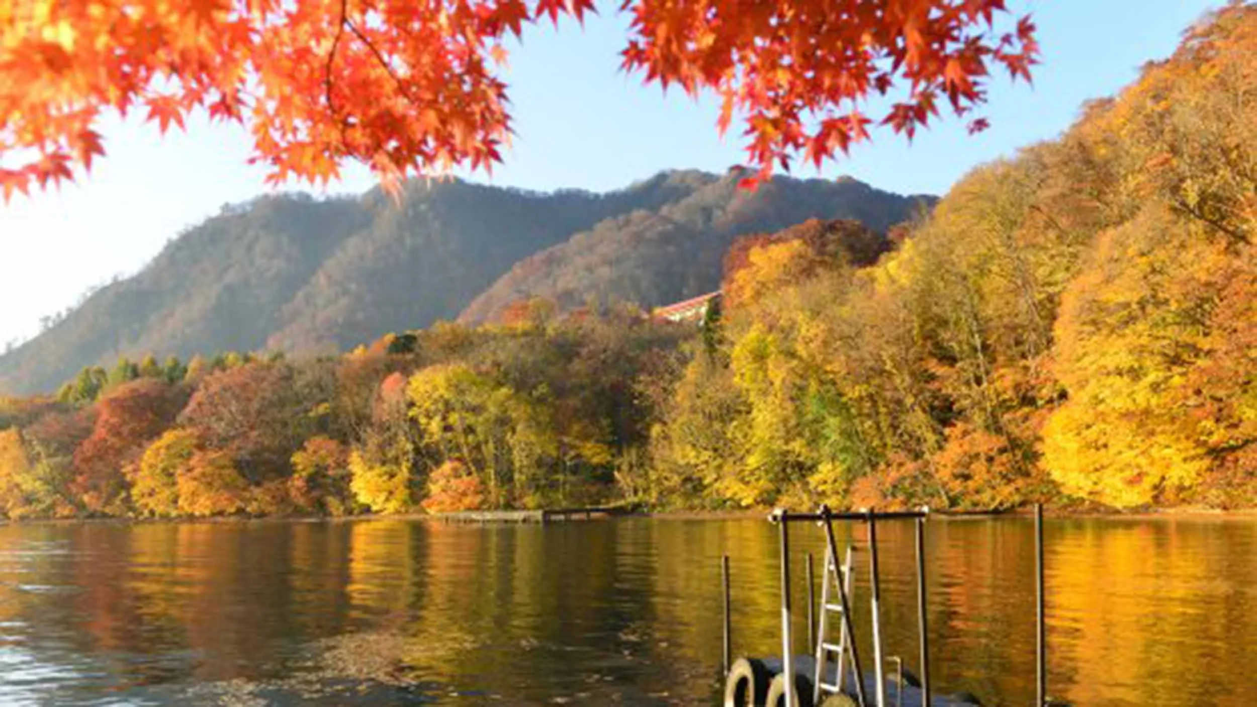 japan_lake_towada2.jpg