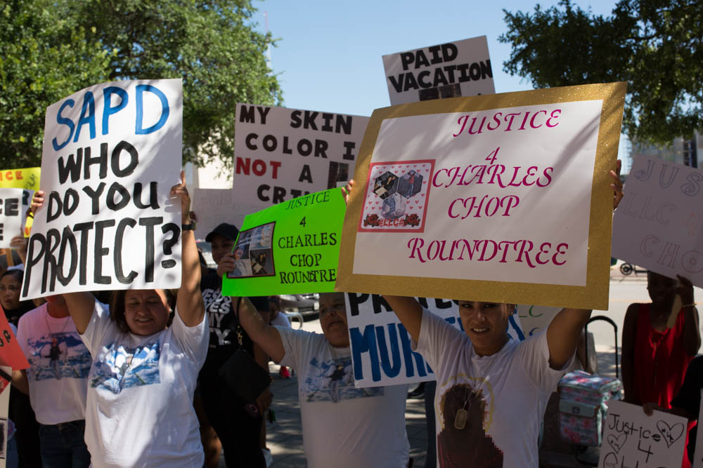 Richter_kay_2019_roundtreeProtest003-1.jpg
