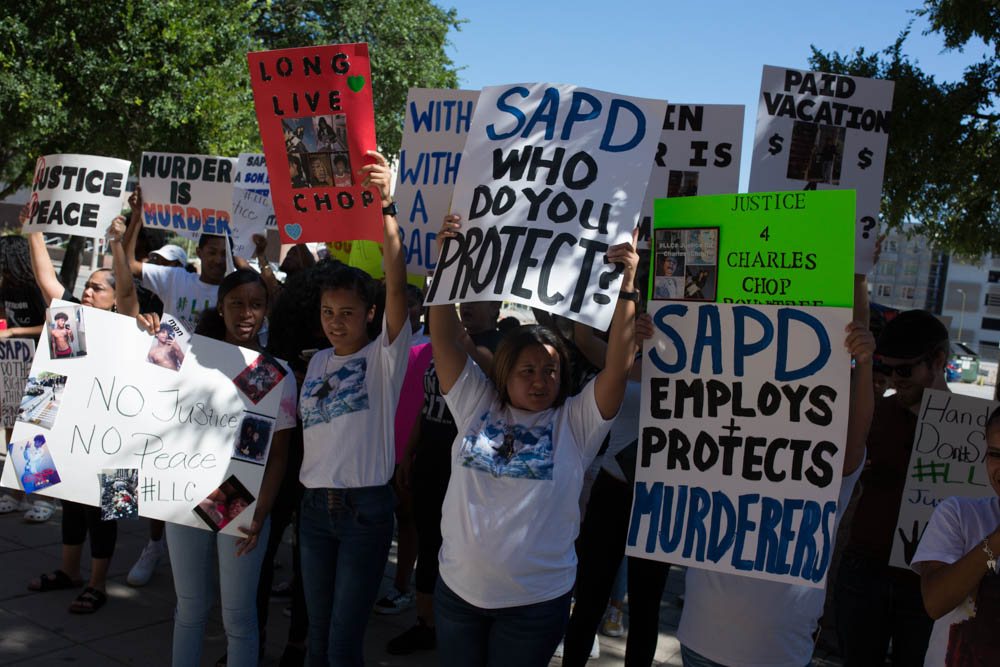 Richter_kay_2019_roundtreeProtest011-1.jpg