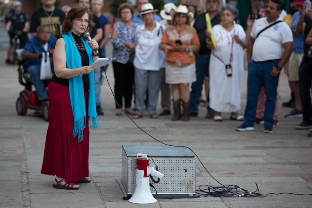 Richter_Kay_2019_El_Paso_vigil013.jpg