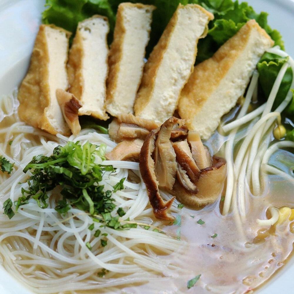 Golden_Wat_Noodle_courtesy009.jpg