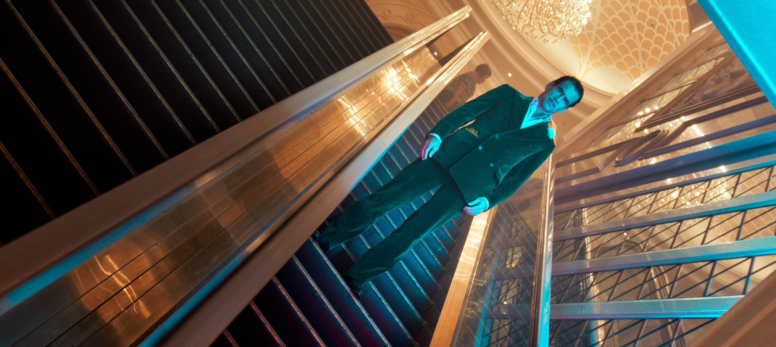 Colin Farrell in Ballad of a Small Player (2025)-5.jpg