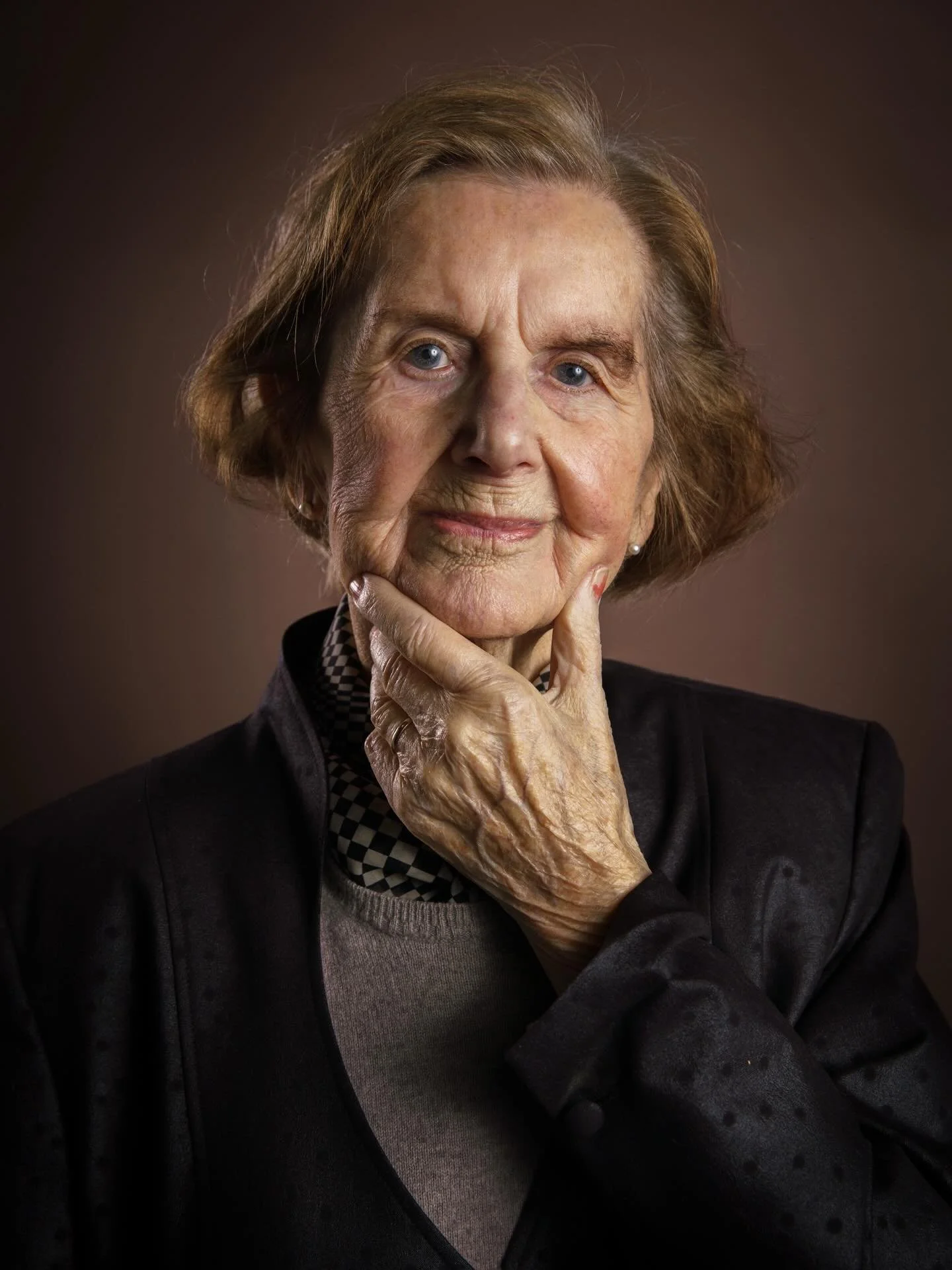 Lis &ndash; eller Elise, som ho eigentleg heiter &ndash; var hos meg for nokre veker sidan. Flott, rank, raus og stolt.&thinsp;
&thinsp;
Ho kjem opphavleg fr&aring; Danmark, men har levd vaksenlivet sitt her i Norge.&thinsp; S&aring; lenge eg har kje