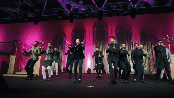 ezgif.com-video-to-gif (6).gif