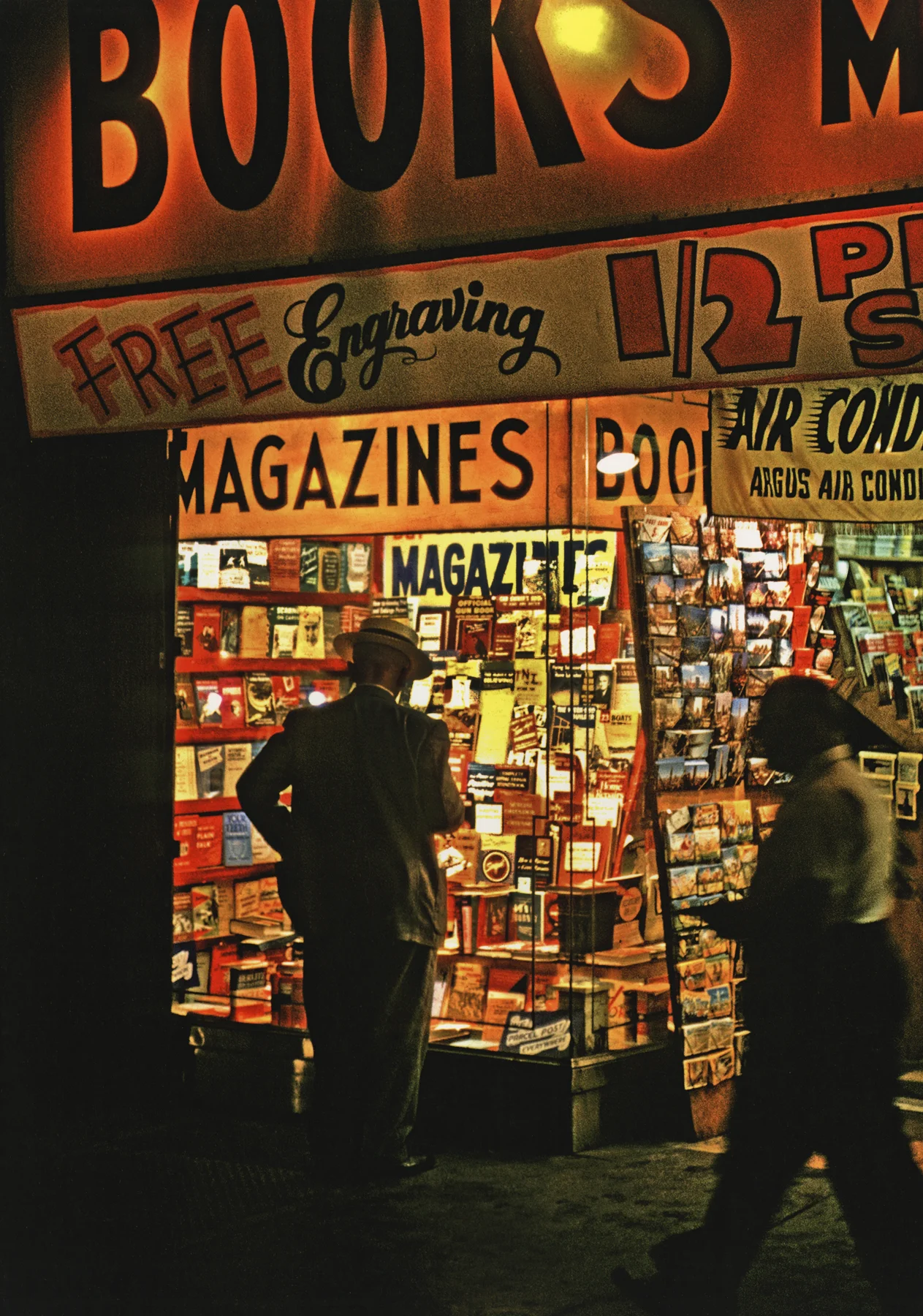 Broadway Bookstore, 1954