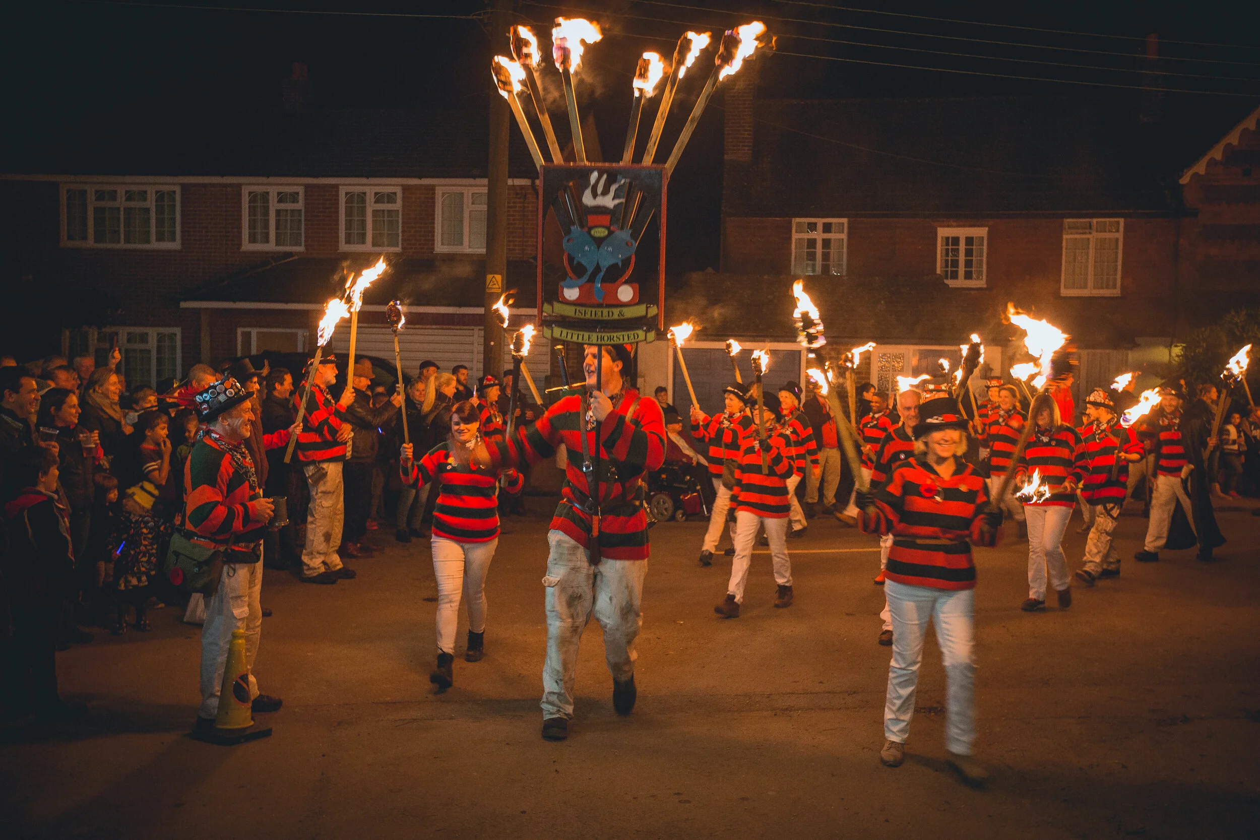 2017 Bonfire Night — Isfield & Little Horsted Bonfire Society