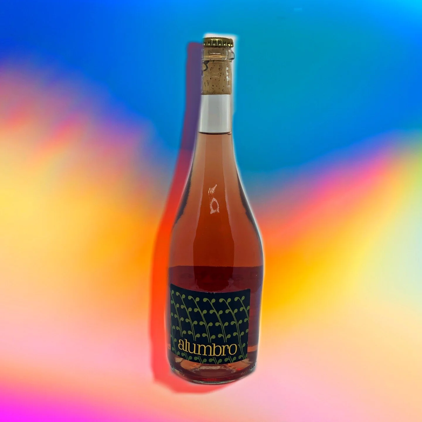 Is bright! is colourful! is juicy, is a dreamy rose and its called - CLARETE- 🧡💗 by @microbodega_alumbro⁠
The perfect dessert to say goodbye to the summer 2020.⁠
⁠
Grapes: Grenache / Macabeo (Viura) ⁠
⁠
BUY NOW 🛒BUY NOW 🛒BUY NOW 🛒BUY NOW 🛒⁠
Lin