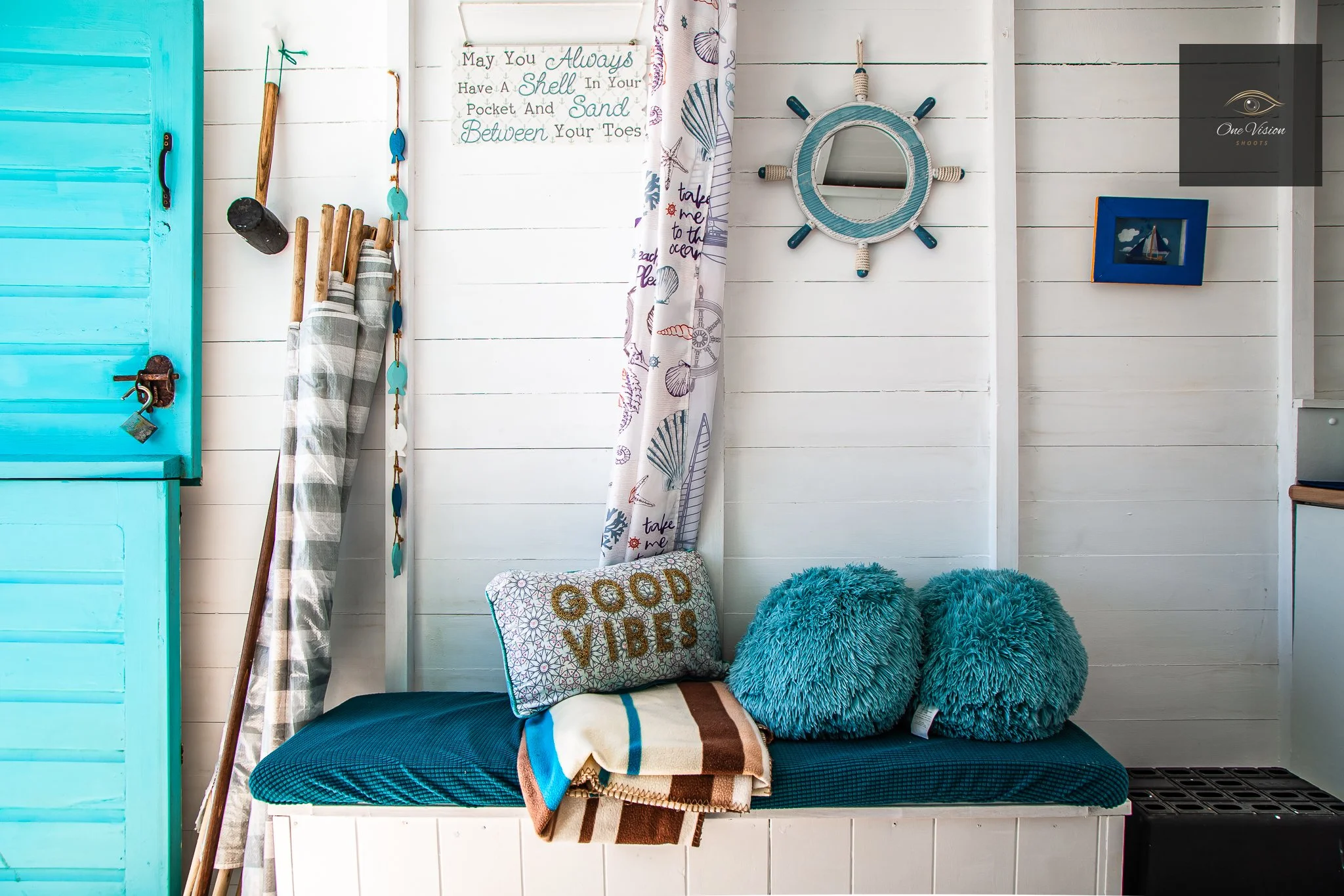 Walton-On-The-Naze Beach Huts, Turquoise Hut (392 - Doll), Internal, Seating-1.jpg