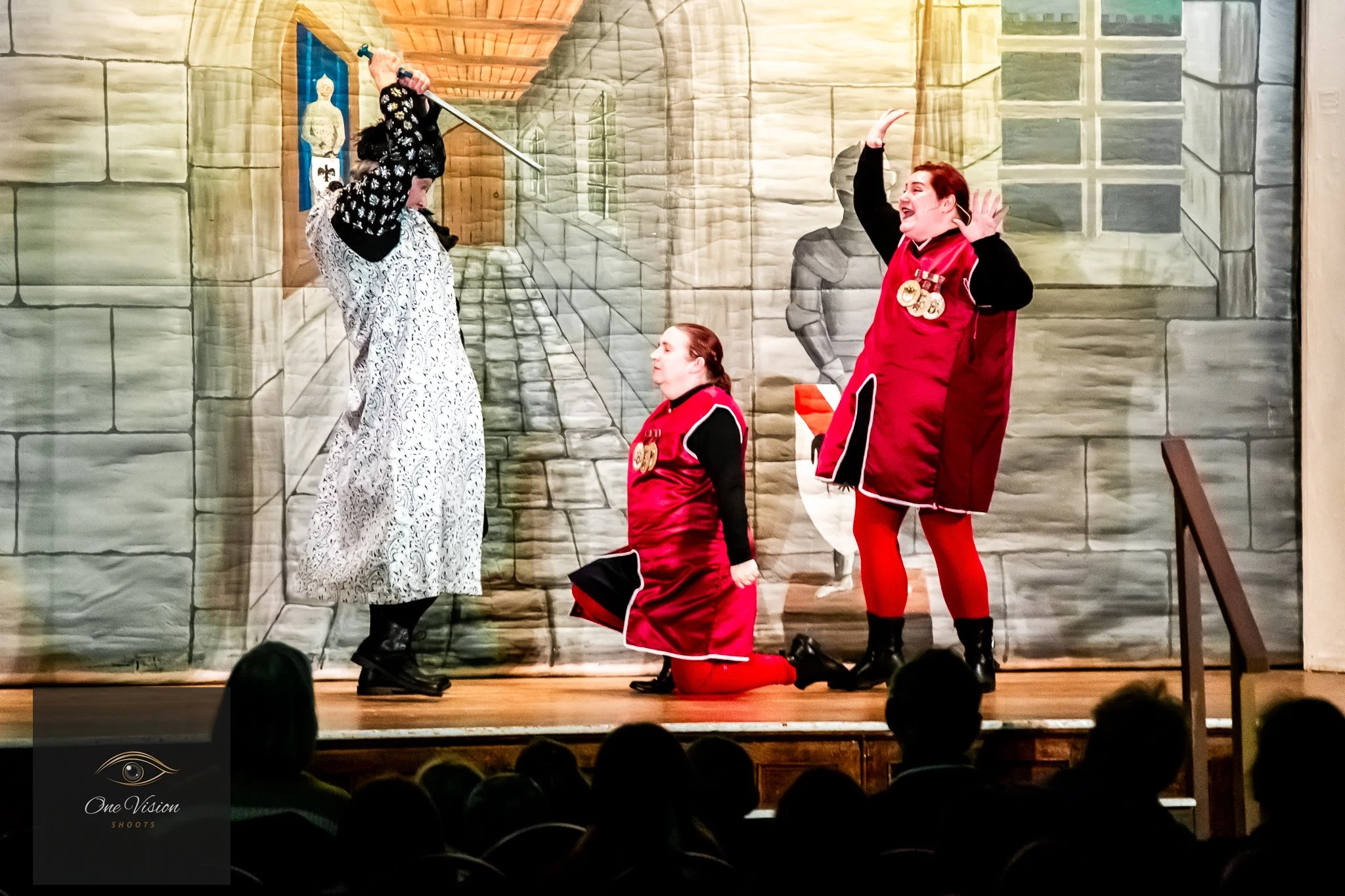 Babes In The Wood -  Performance 1 - Wart, Mole & The Sheriff of Nottingham #3-1.jpg
