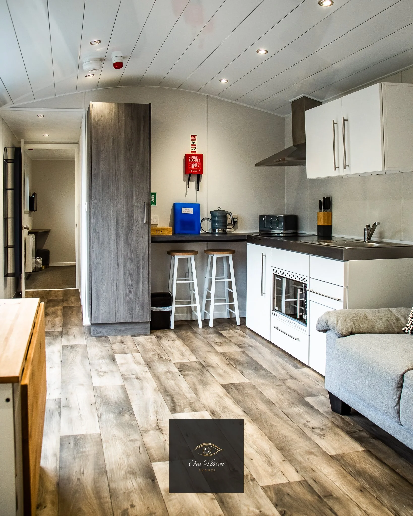 Lee Valley Dobbs Weir, The Amelia, Living, Kitchen, Hall Area.jpg