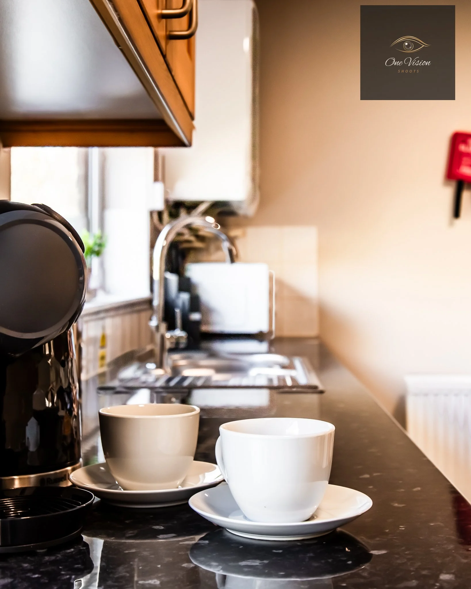 LV Holiday Home Kitchen #4.jpg