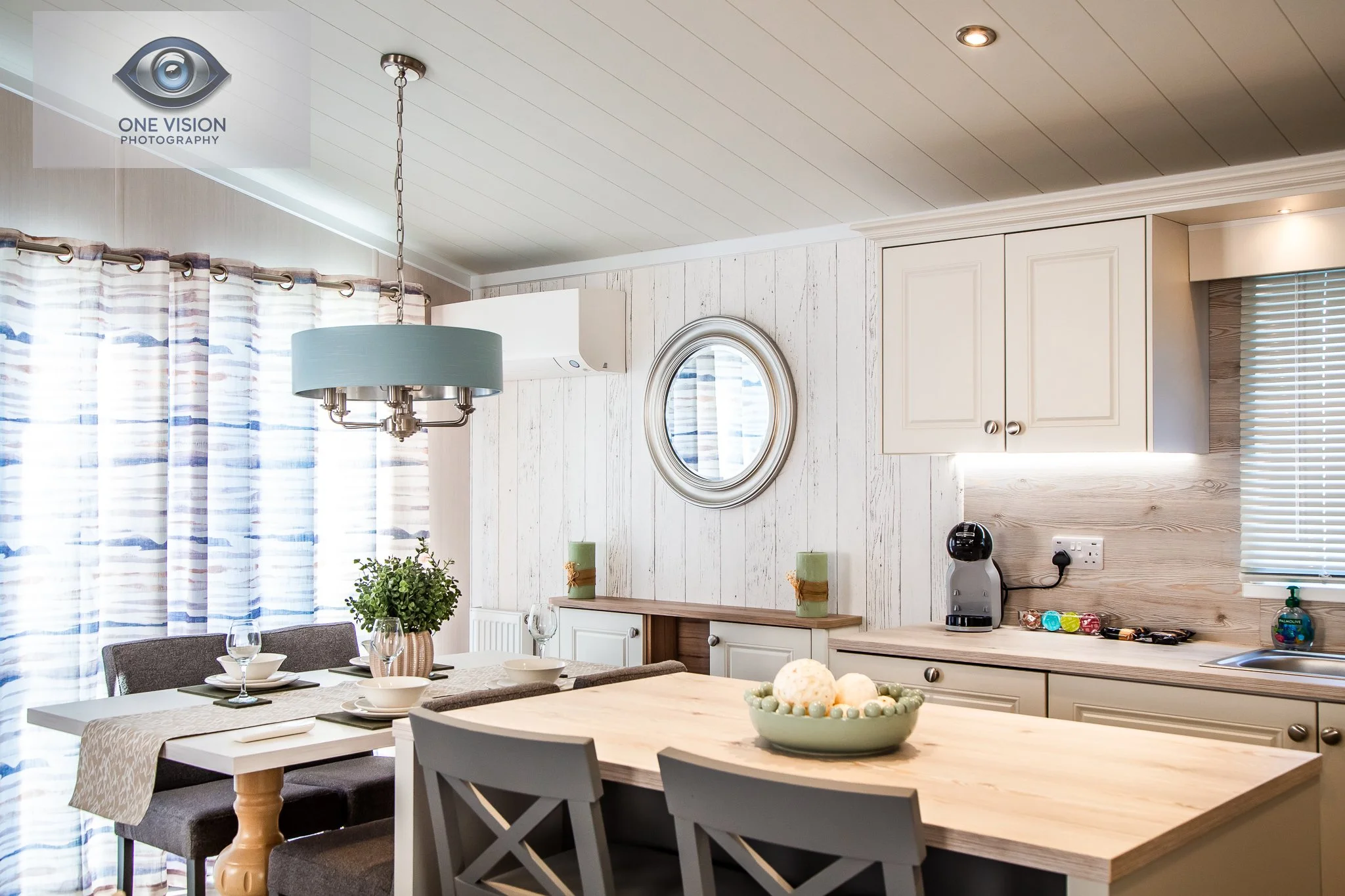 Lee View Lodge, Kitchen & Dining.jpg