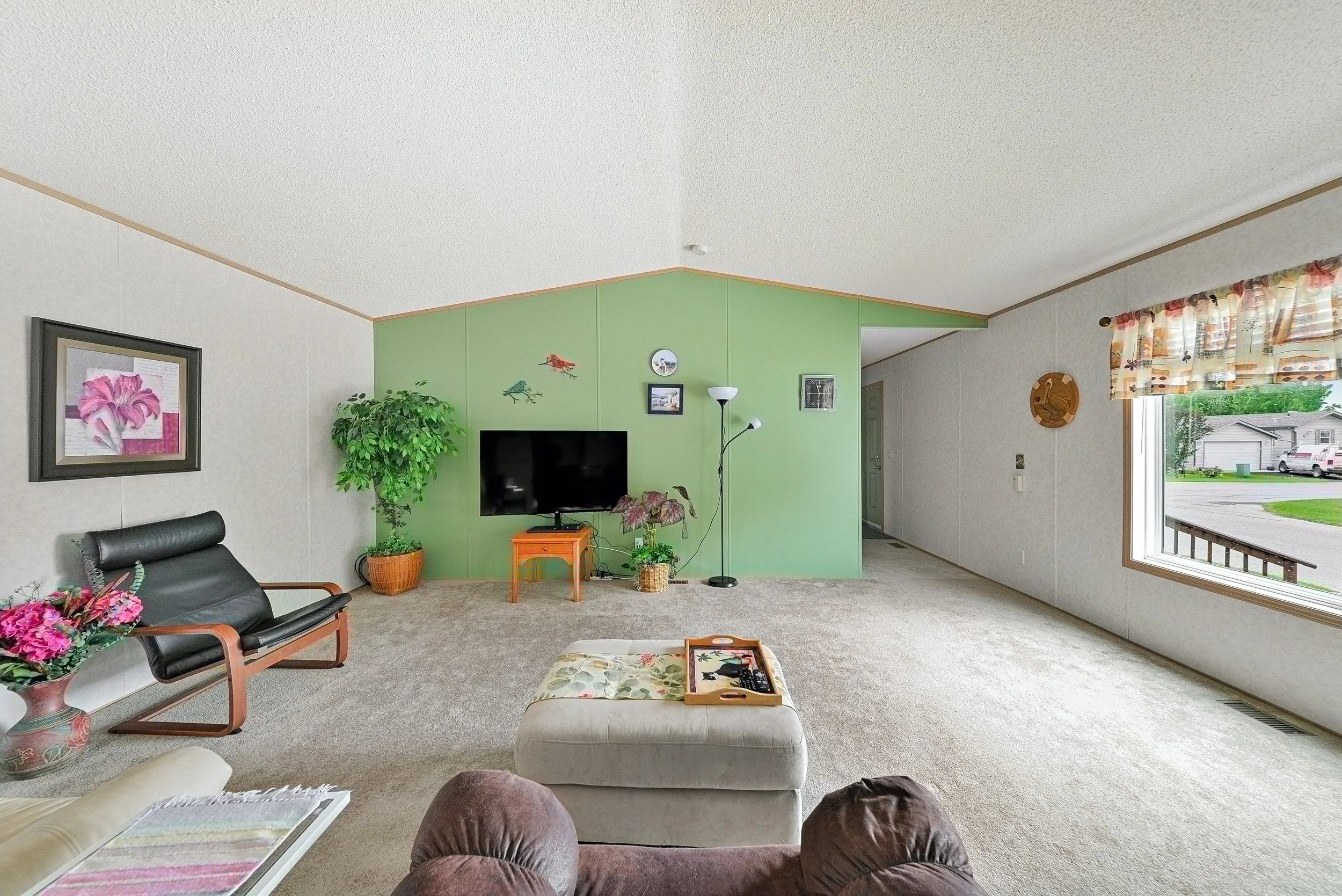 22 country club drive 03.jpg