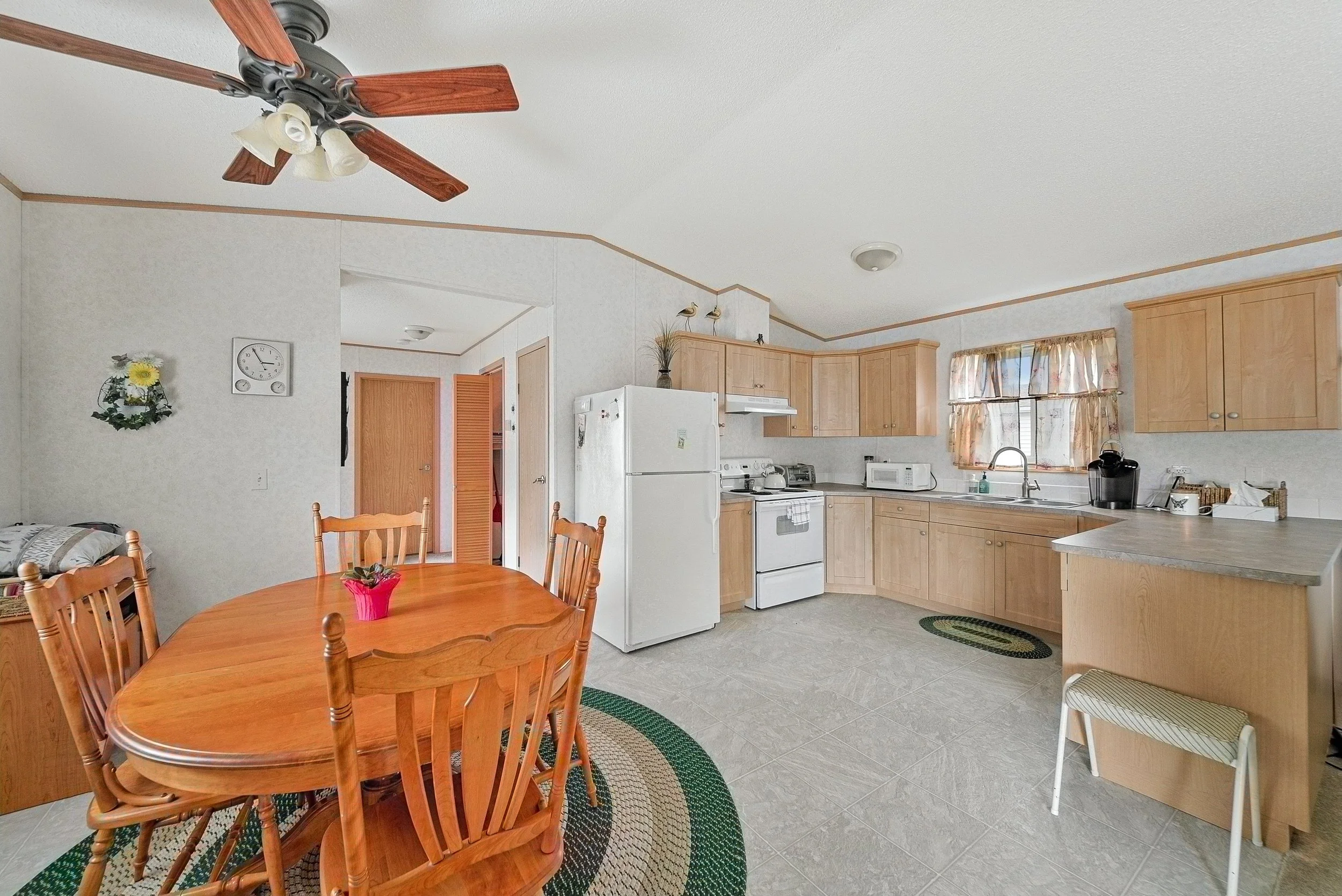 22 country club drive 06.jpg