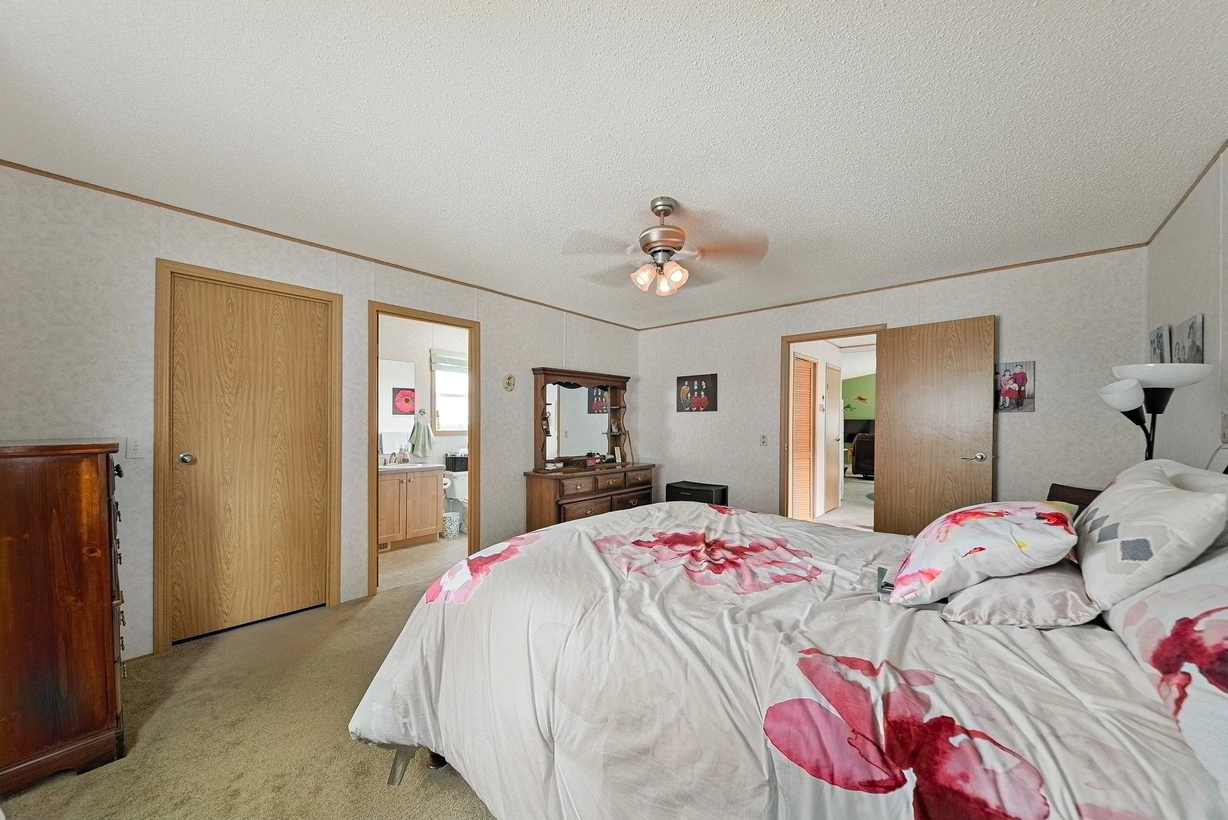 22 country club drive 12.jpg