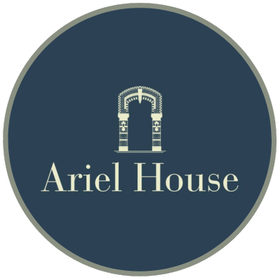 Ariel house_logo.png