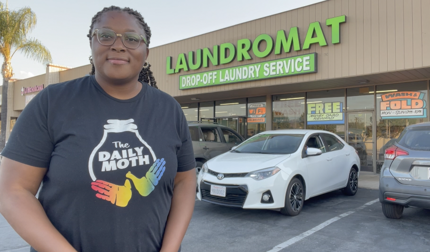 Interview with deaf laundromat owner