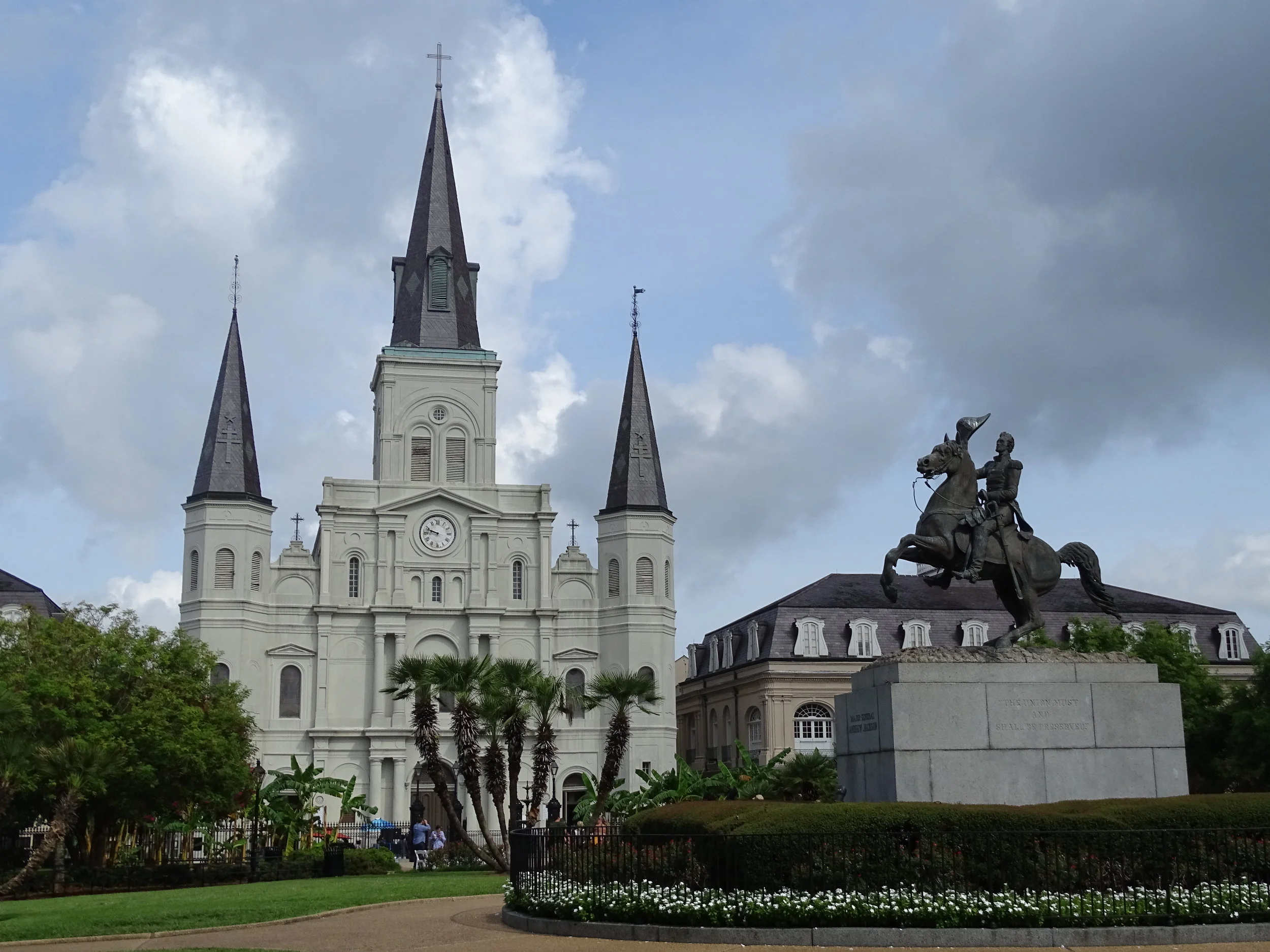 Louisiana: Linda Becomes a Tourist in Her Hometown of New Orleans