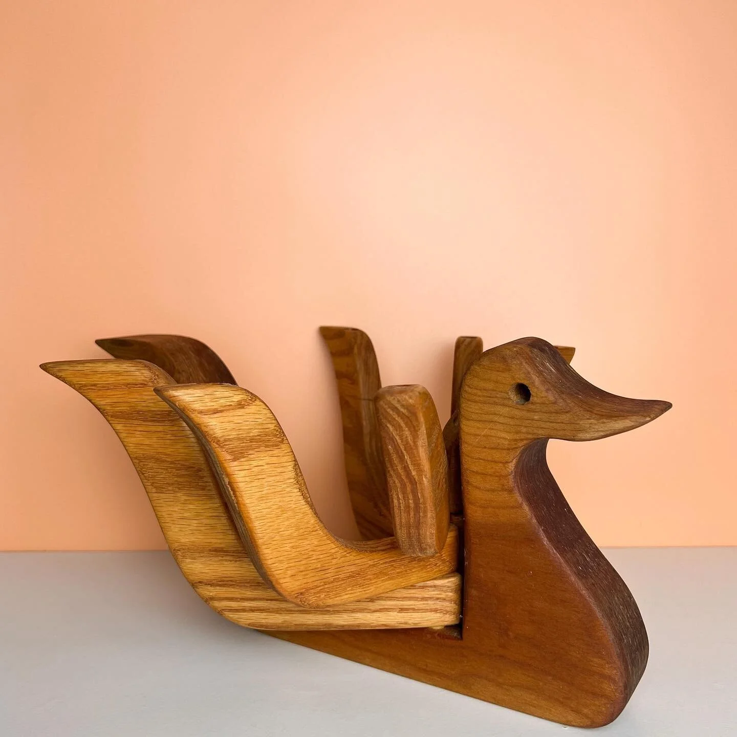 Danish Wood Posable Duck Candleholder with Brand new Pack of White 1/2&rdquo; Candles

Fits 6 1/2&rdquo; Candles

$35

Comment/DM SOLD 
or Shop link in bio

*Shipping is available through purchasing on Mercari. Pickup/Drop-off is also available.