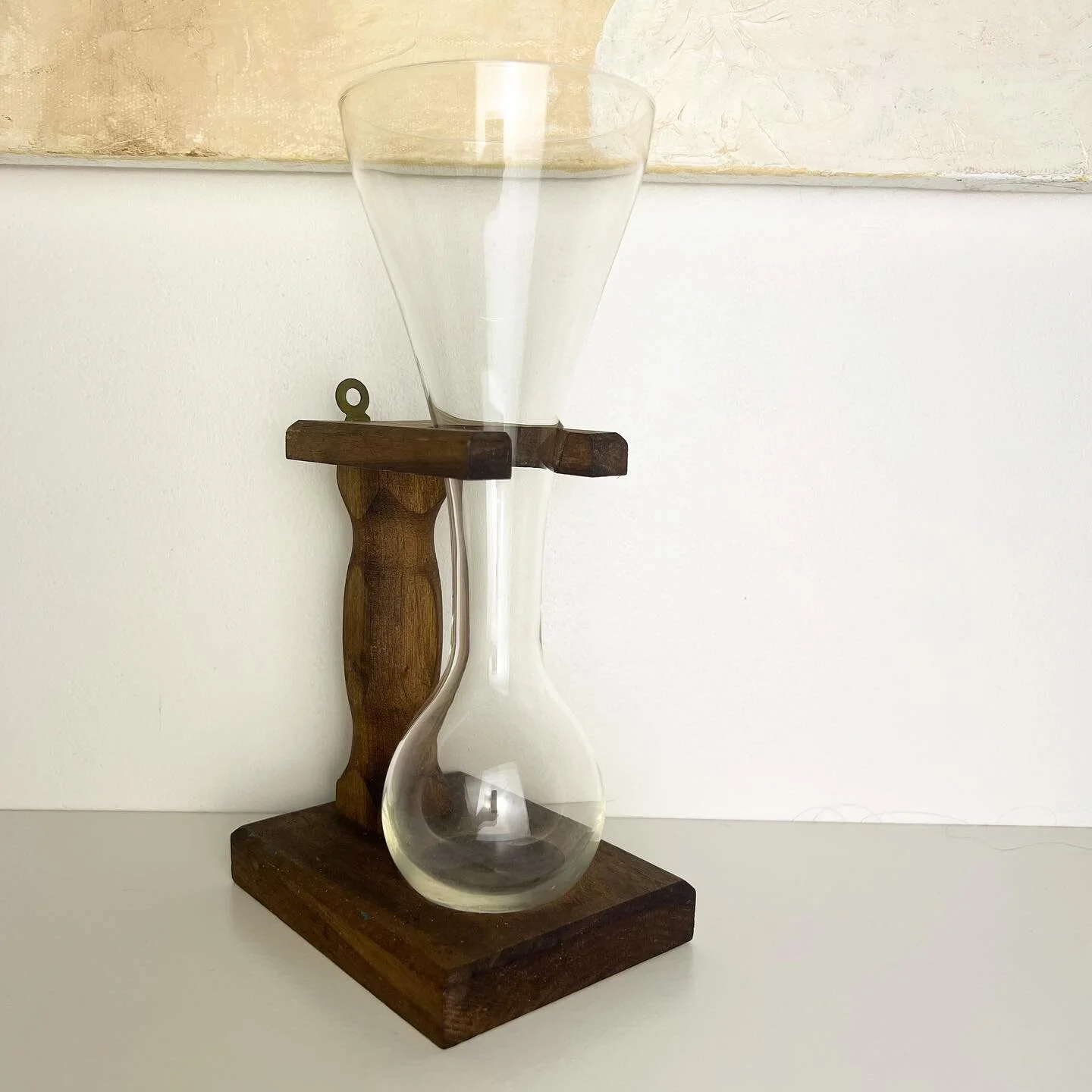 Vintage Wall Hanging Plant Propagation Glass

$18

Comment/DM SOLD 
or Shop link in bio

*Shipping is available through purchasing on Mercari. Pickup/Drop-off is also available.