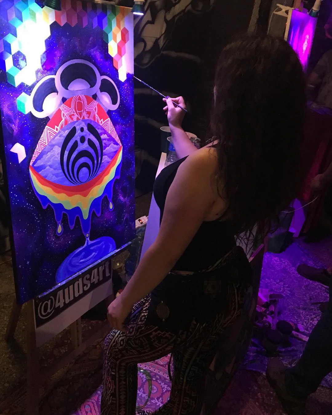 girlpaintingds.jpg