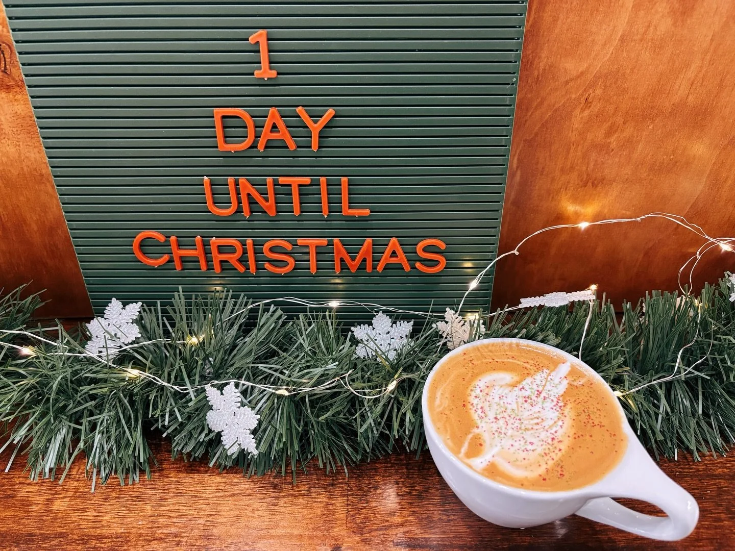 Merry Christmas Eve! We&rsquo;re here until noon today but are out of a couple things - you&rsquo;ve kept us SO busy these past couple weeks! If you miss us today, we hope you have a great Christmas and will see you on Friday! 
PS: we have e-gift car