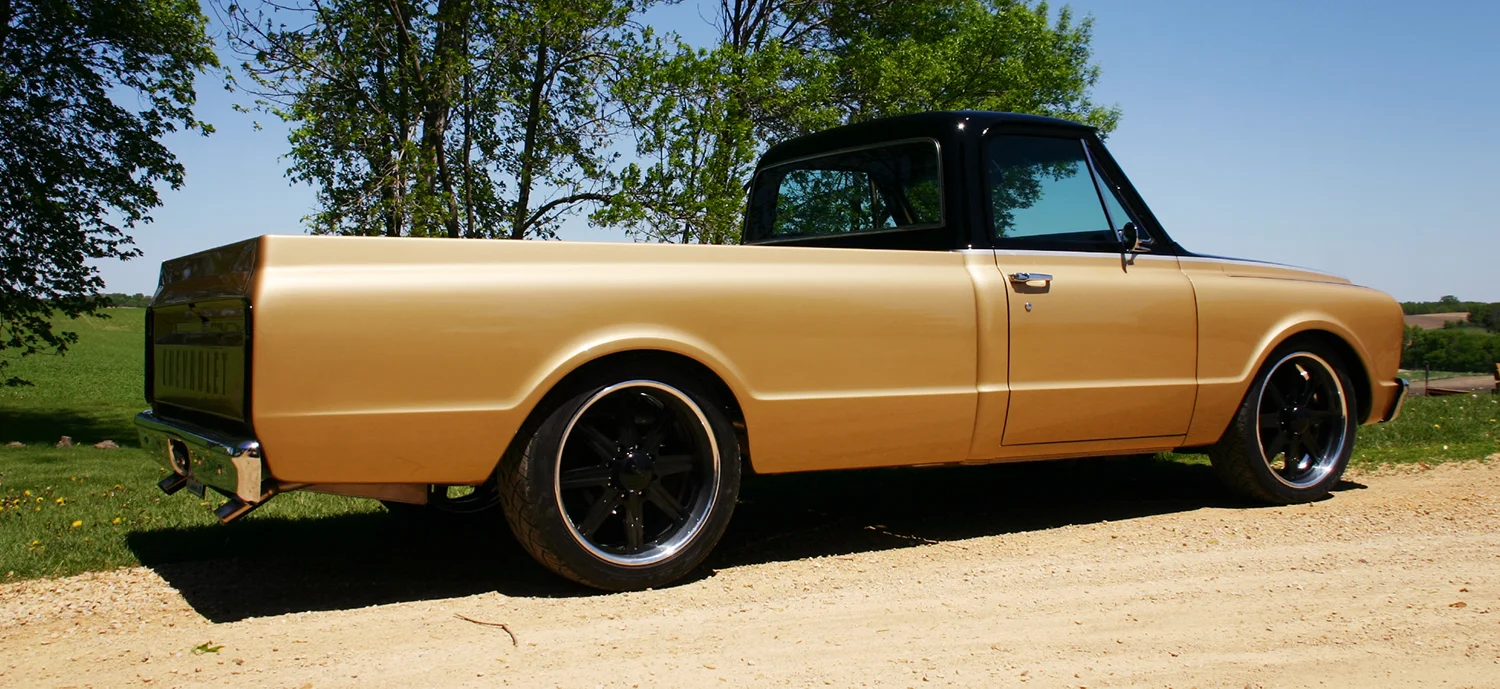 DistinctiveRevival_1968CHEVPICKUP_4.jpg