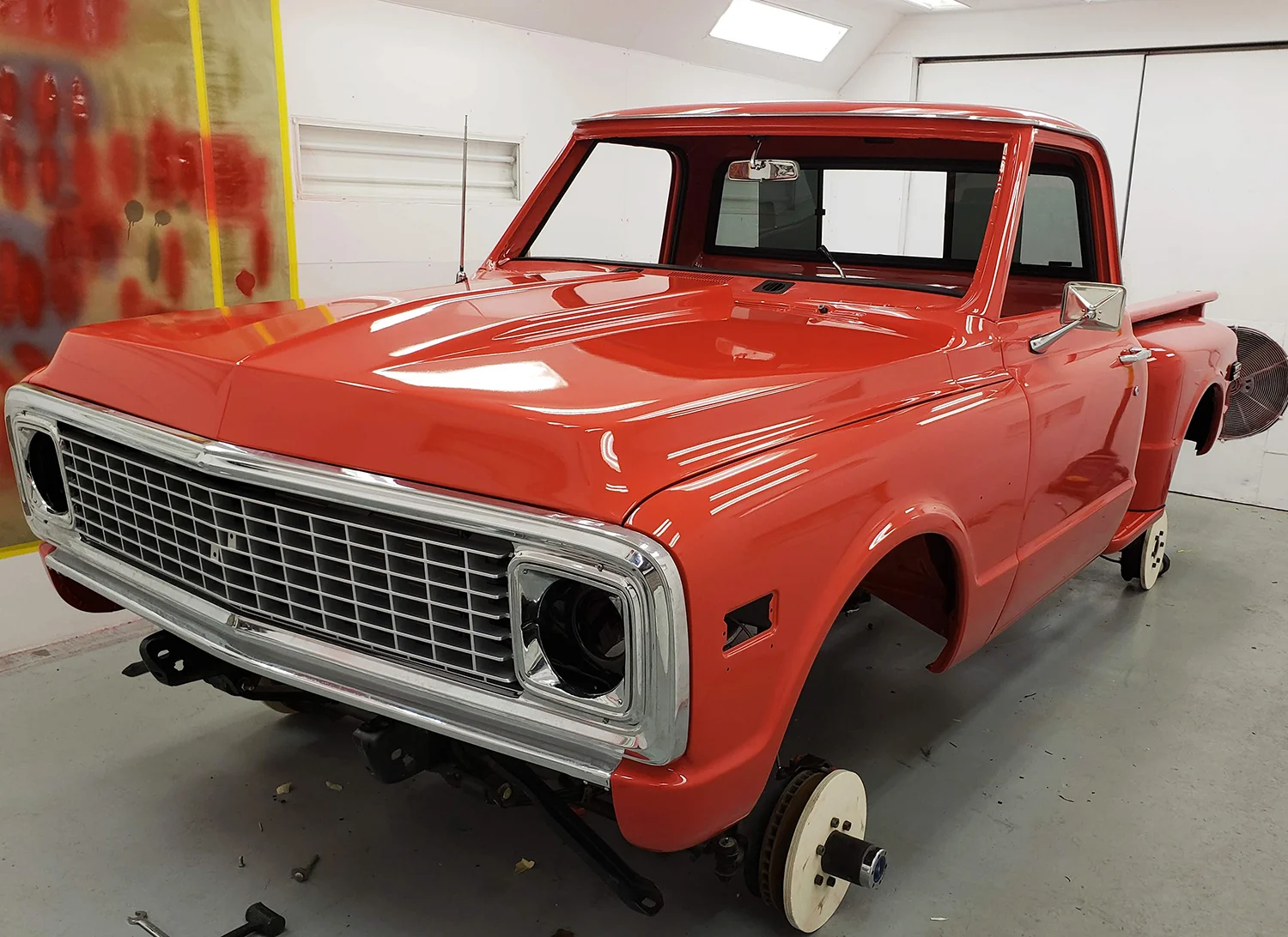 DistinctiveRevival_1971CHEVPICKUP_1.jpg