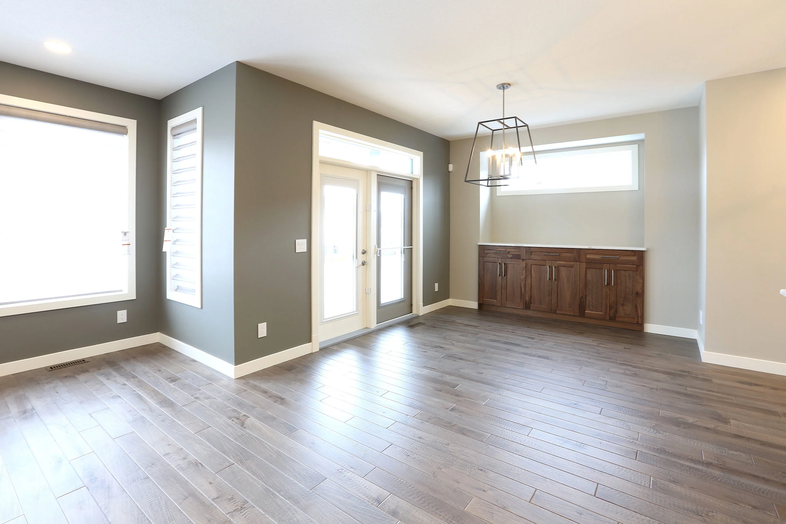 5 Dining Room.jpg
