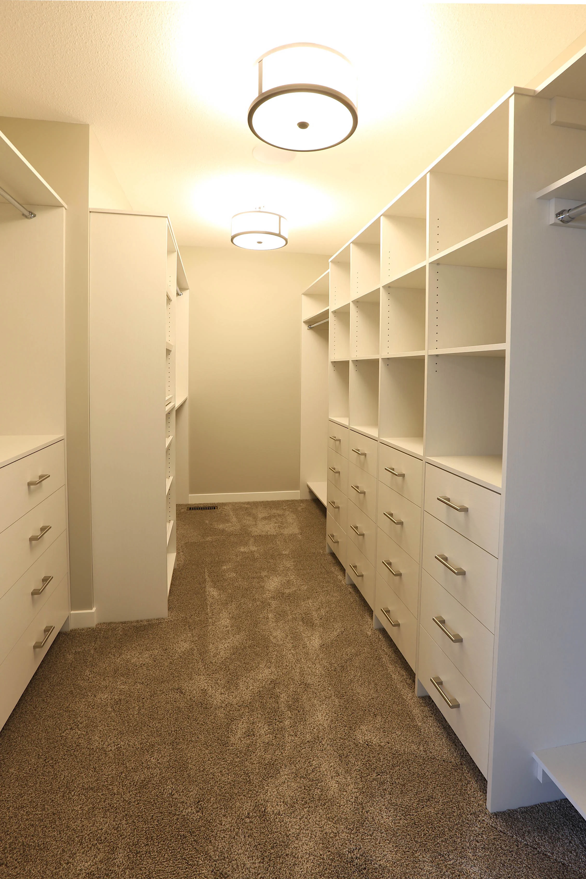 10 Master closet.JPG