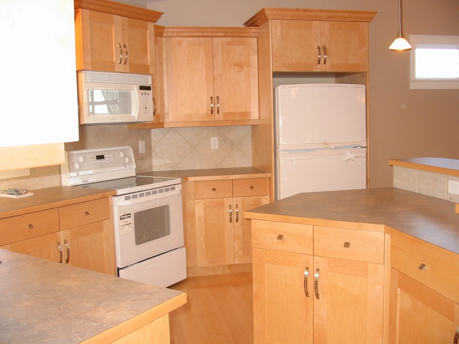 3 Kitchen Oringinal.JPG