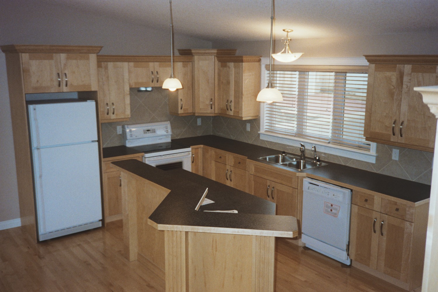 10 Old Kitchen.JPG