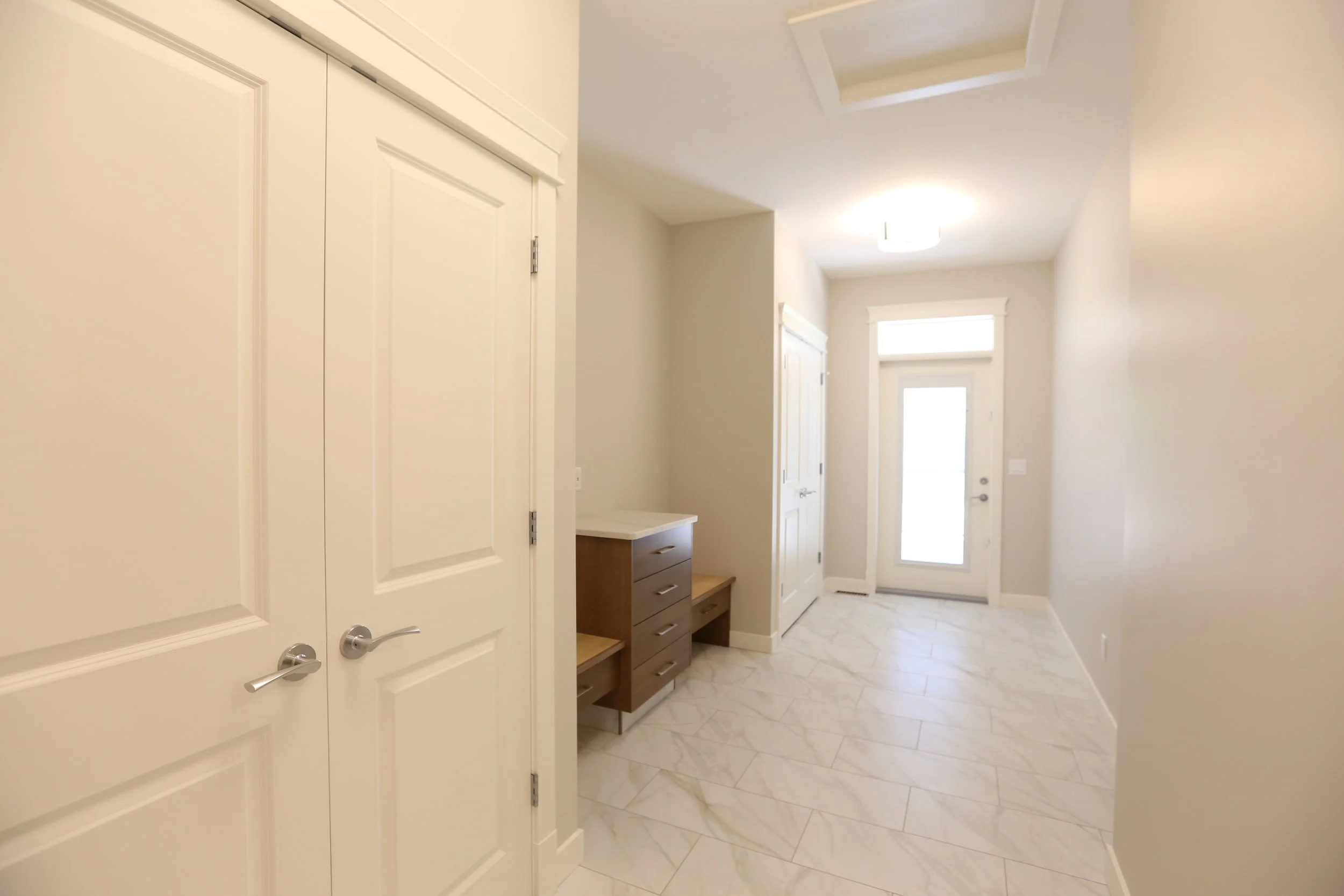 Mud room (1).JPG