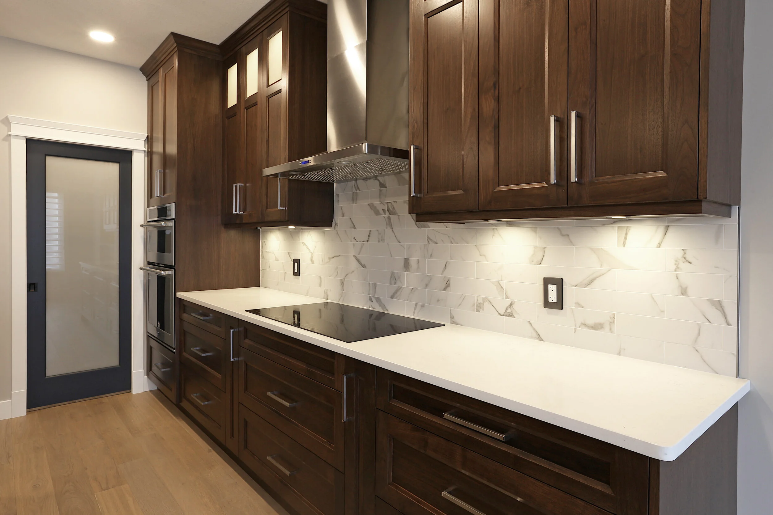 5 Kitchen.jpg