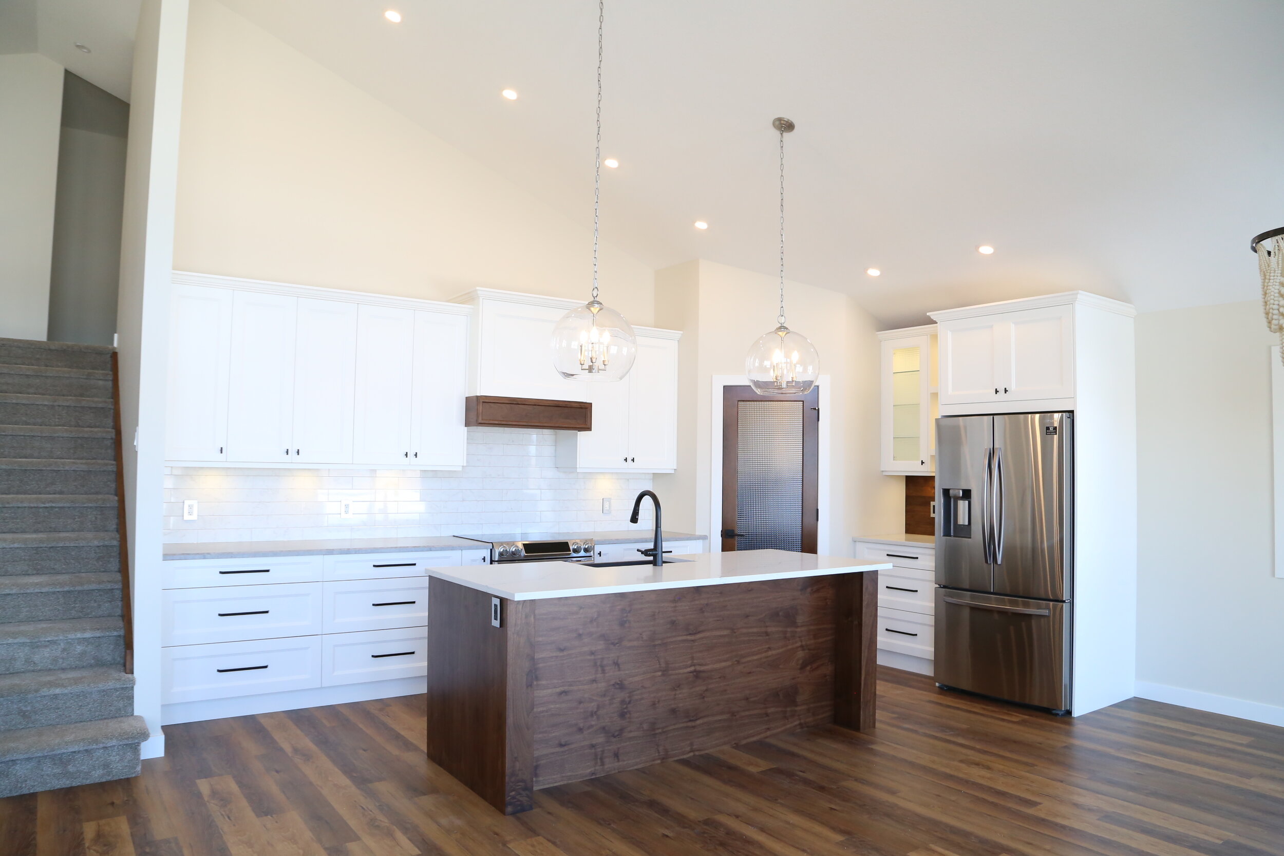 (6) Kitchen.JPG