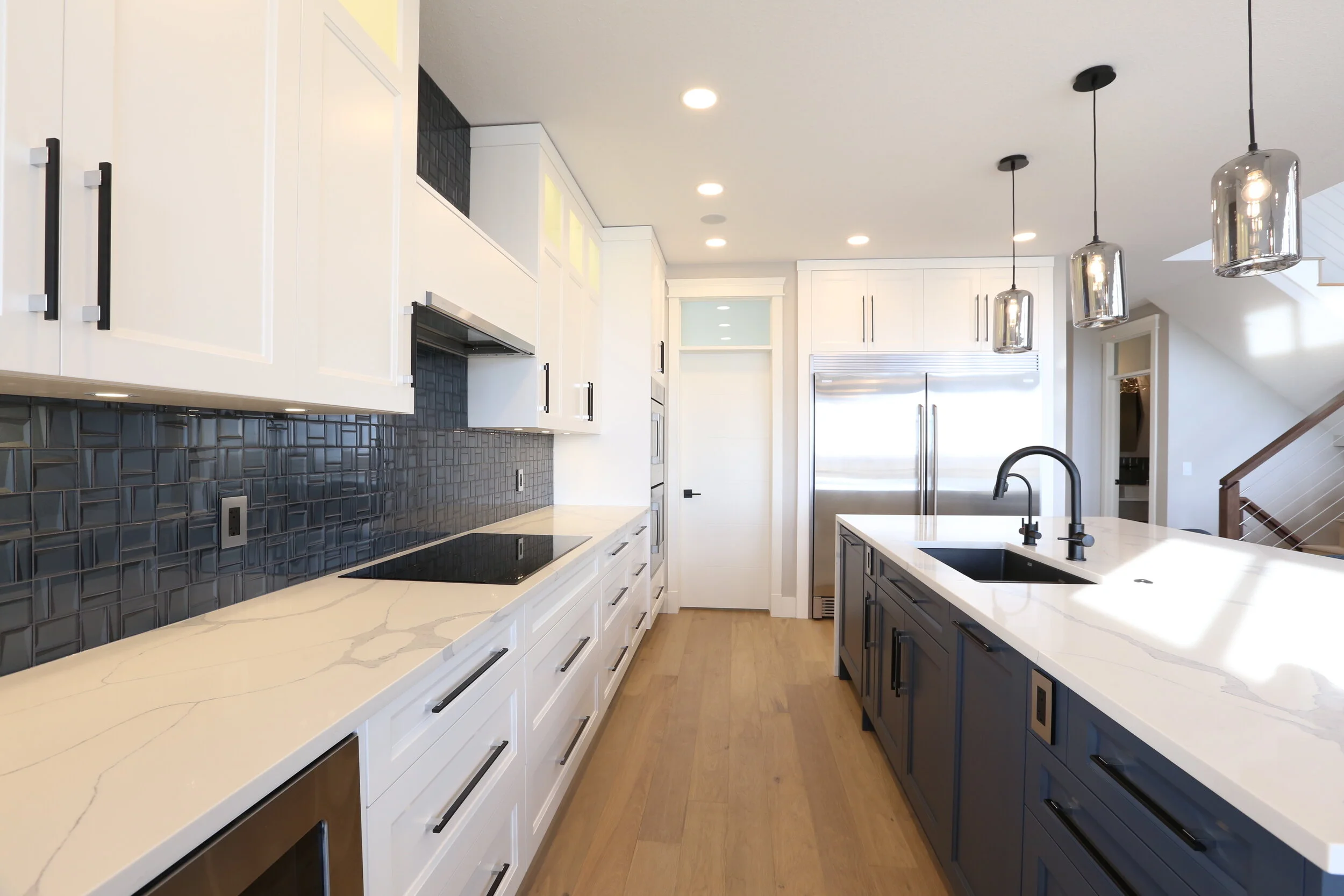 Kitchen (4).JPG