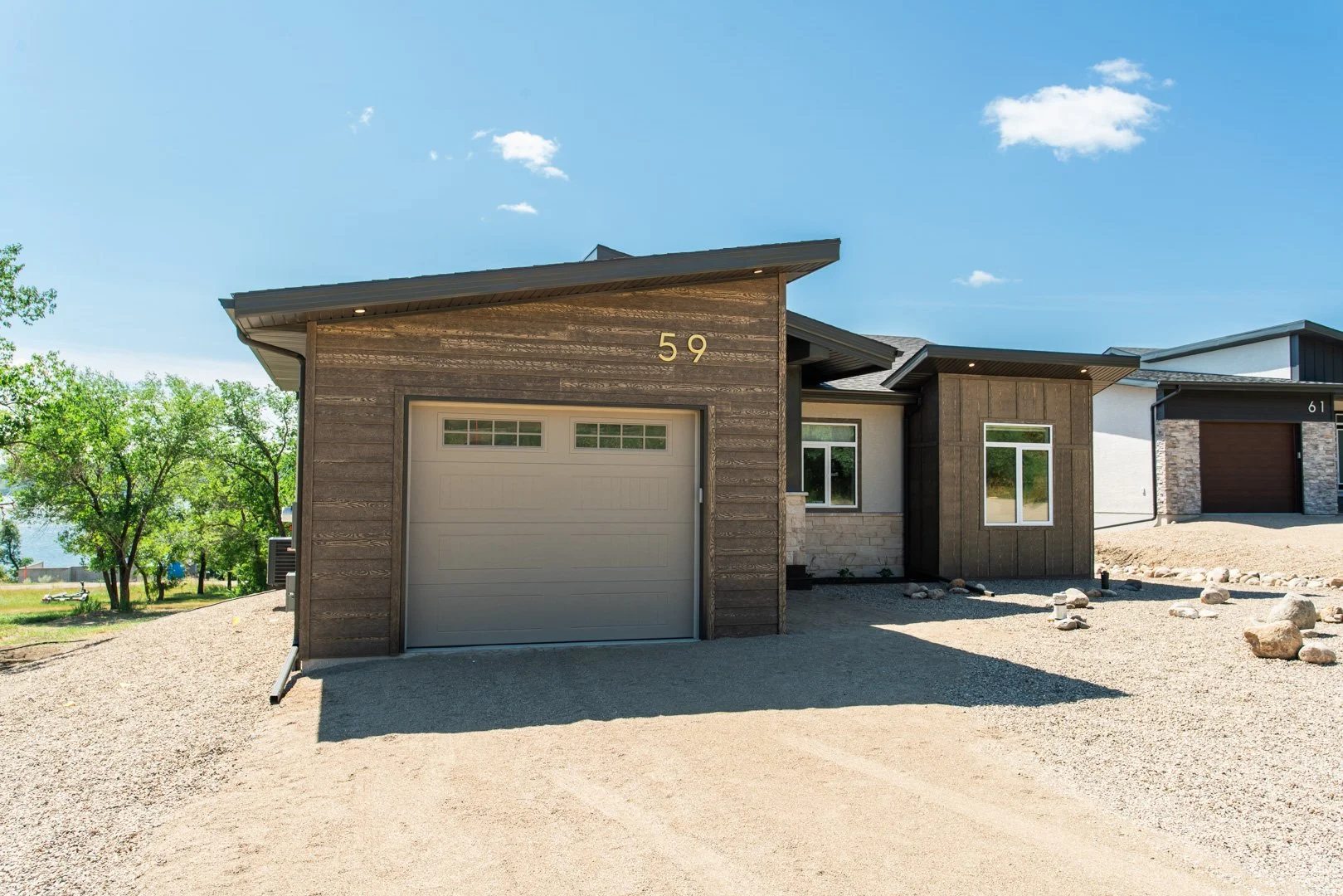 Regina F24 Cottage LR-141.jpg