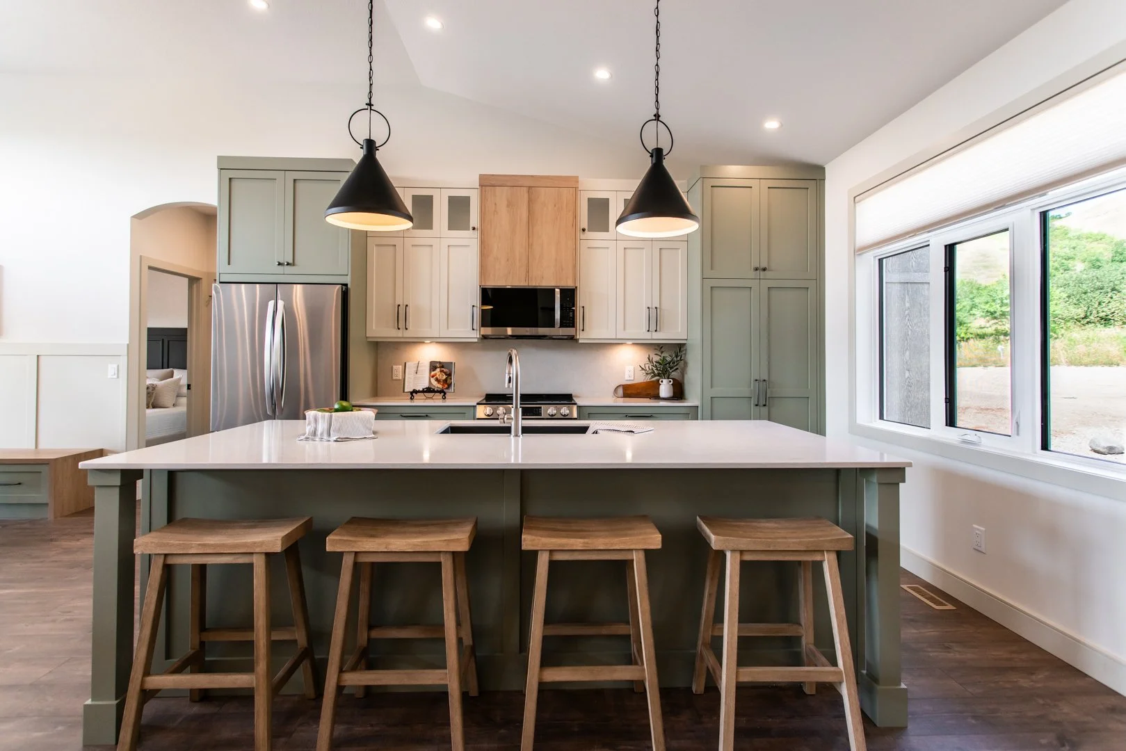 Regina F24 Cottage LR-9.jpg