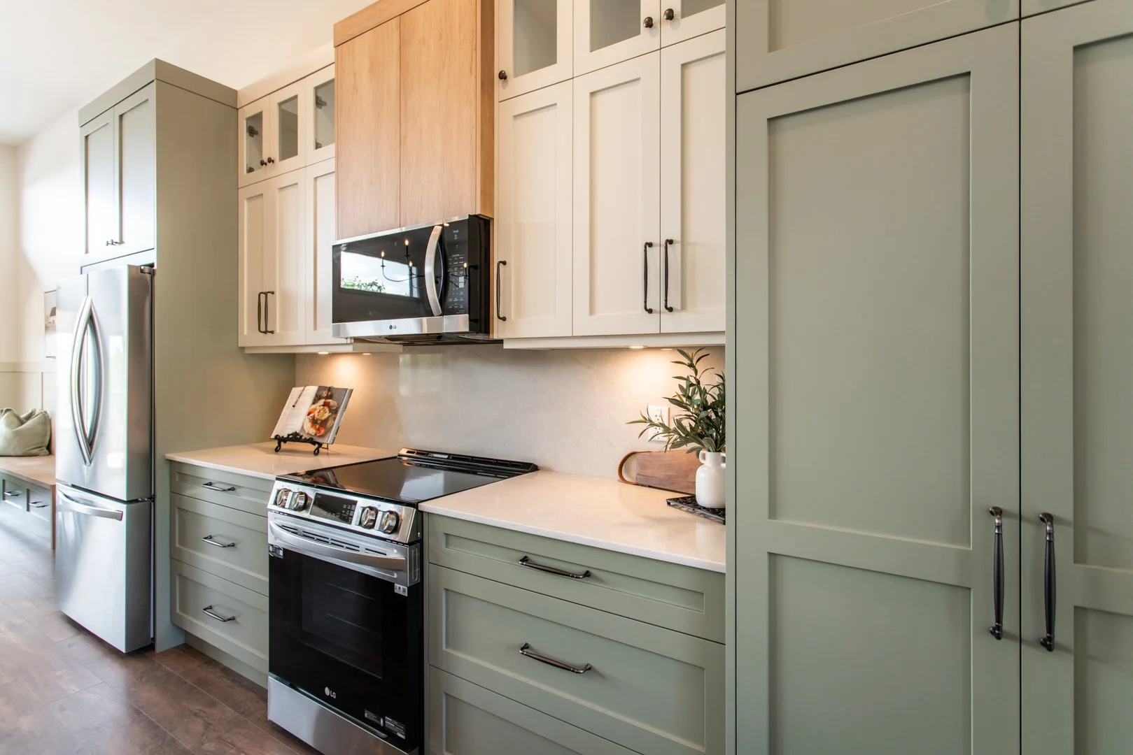 Regina F24 Cottage LR-11.jpg
