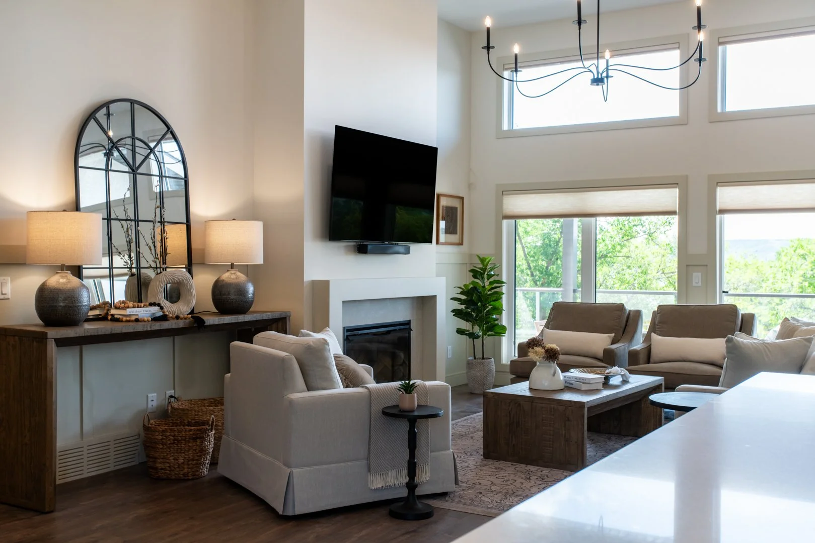 Regina F24 Cottage LR-20.jpg