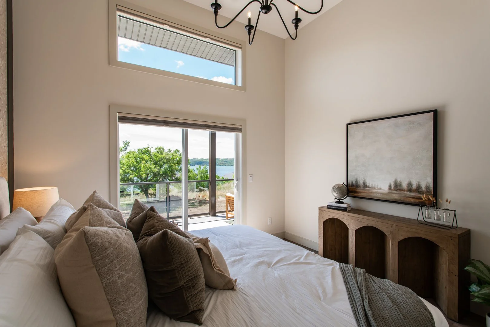 Regina F24 Cottage LR-85.jpg