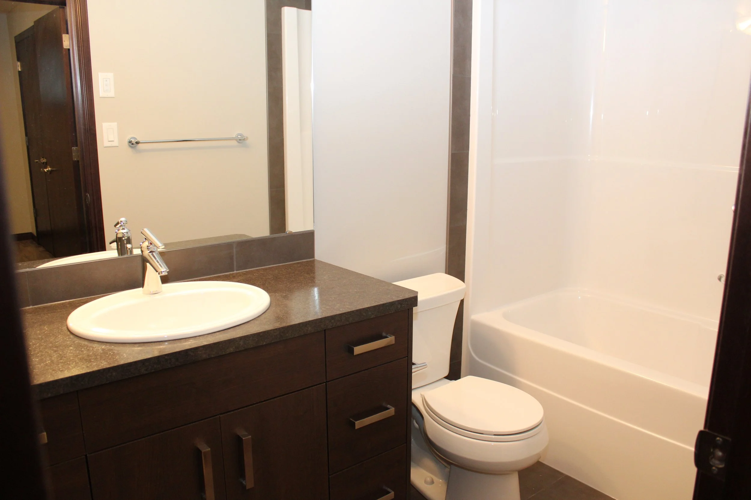 2079 B King Street (15).JPG