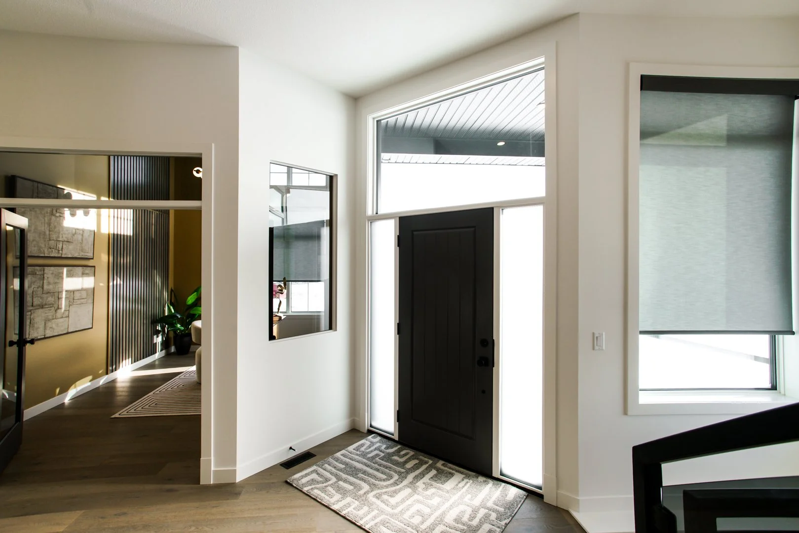 Regina S26 High Res-2.jpg