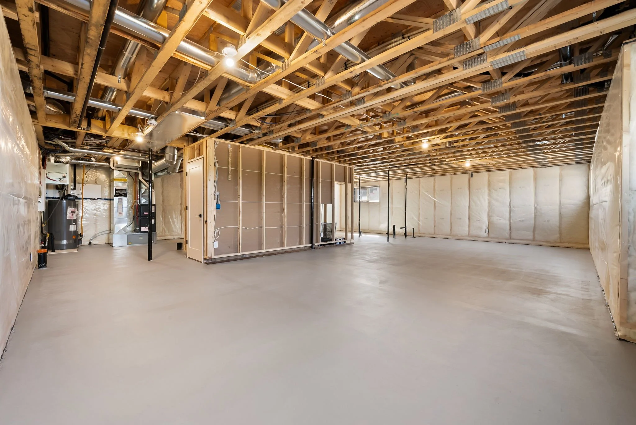 36-web-or-mls-57-lookout-dr.jpg