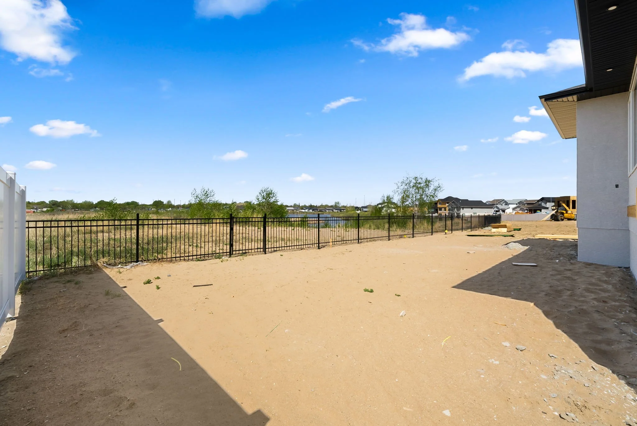 43-web-or-mls-57-lookout-dr.jpg