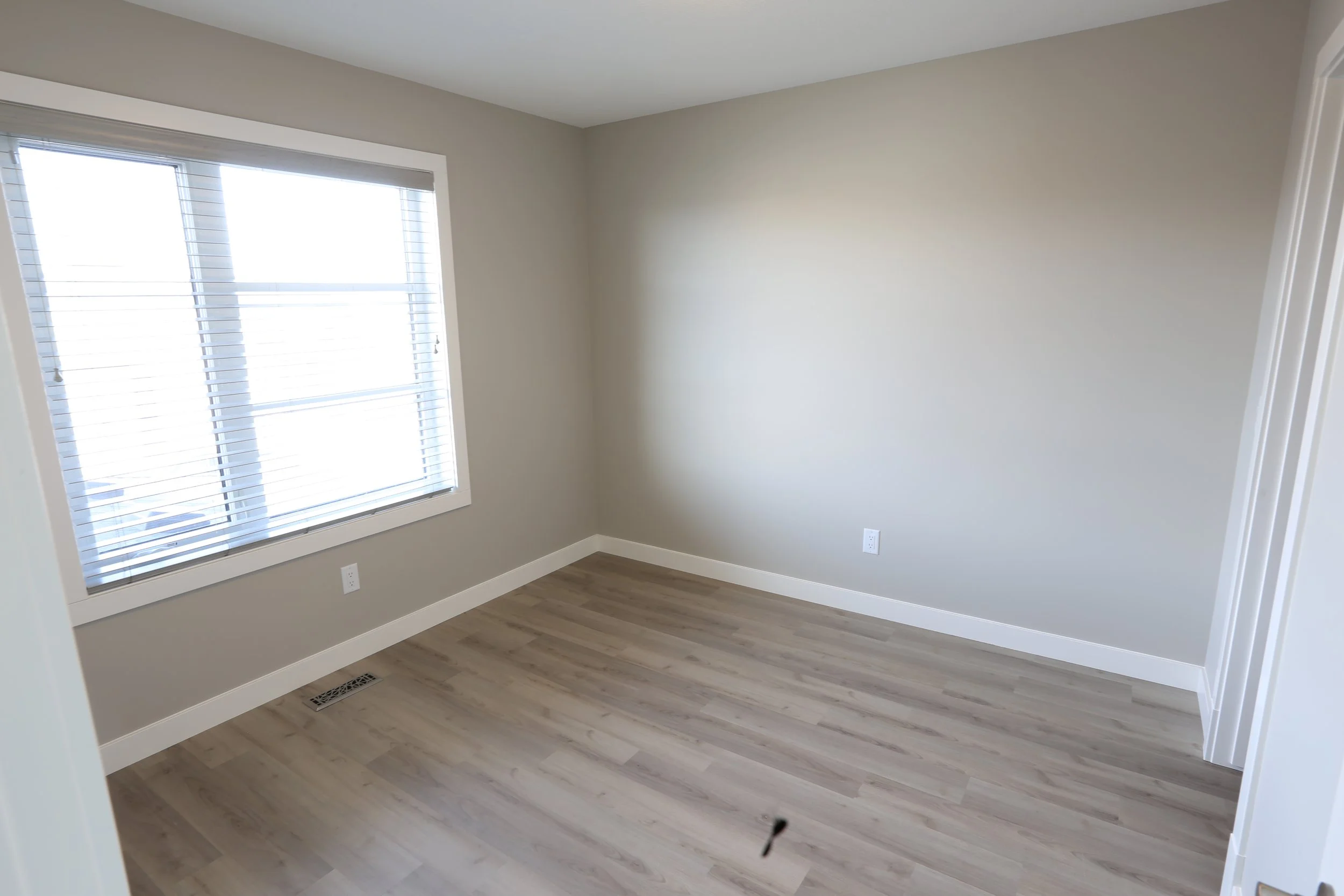11Bedroom2.JPG